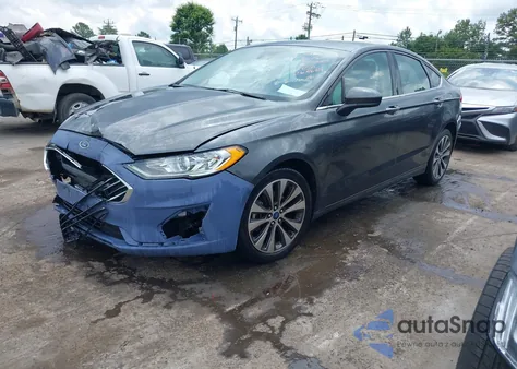 2019 Ford Fusion Se z USA, uszkodzony, nr VIN 3FA6P0T95KR264680